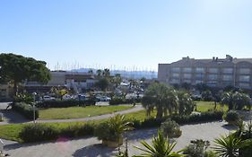 Studio Hyeres